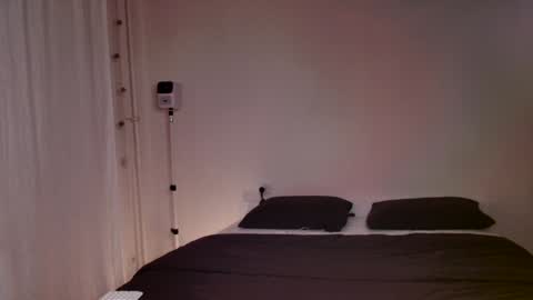 Snapshot of milky__way_ chatting on December 12, 2024, 3:05 pm milky__way_ online show from December 12, 2024, 3:05 pm