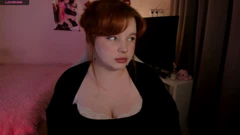 Lisa online show from February 1, 2025, 6:19 pm