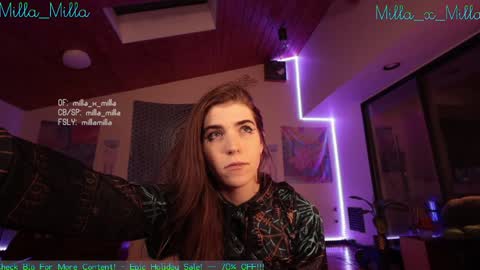 milla_milla online show from December 20, 2024, 8:38 am