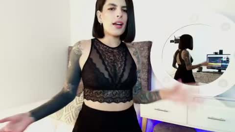 Milagros online show from July 4, 2026, 12:50 am