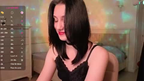 Snapshot of millaa_veyy chatting on June 21, 2026, 8:11 pm Milana online show from June 21, 2026, 8:11 pm