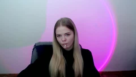 millaloveli online show from March 7, 2026, 8:55 am