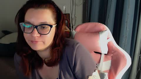 Milla online show from December 9, 2024, 4:05 pm