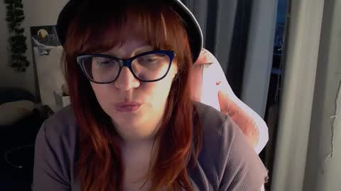 Milla online show from October 12, 2025, 2:49 pm