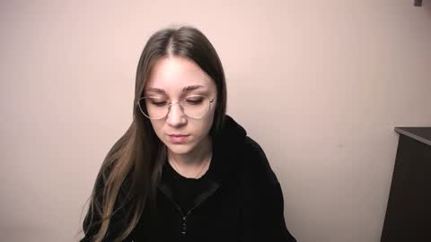 Snapshot of millasamsd chatting on November 21, 2025, 10:03 am Milla online show from November 21, 2025, 10:03 am