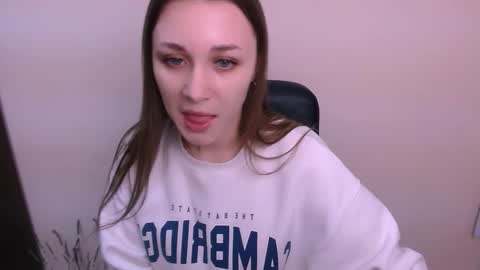 Snapshot of millasamsd chatting on November 29, 2025, 9:01 am Milla online show from November 29, 2025, 9:01 am