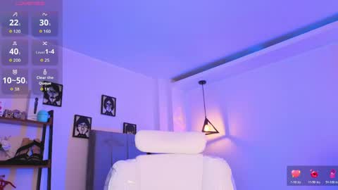 miller_vanessa_ online show from April 29, 2026, 8:48 pm