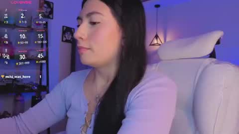 Snapshot of miller_vanessa_ chatting on July 1, 2026, 9:14 pm miller_vanessa_ online show from July 1, 2026, 9:14 pm