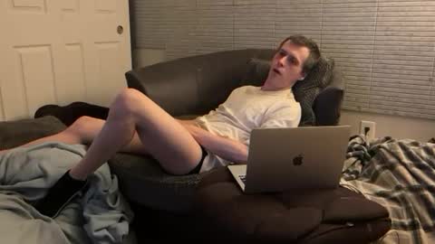 Snapshot of millerjdm chatting on December 11, 2024, 6:20 pm SlimnHungOH online show from December 11, 2024, 6:20 pm