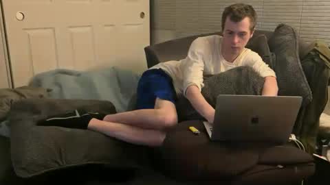 SlimnHungOH online show from December 12, 2024, 1:53 am