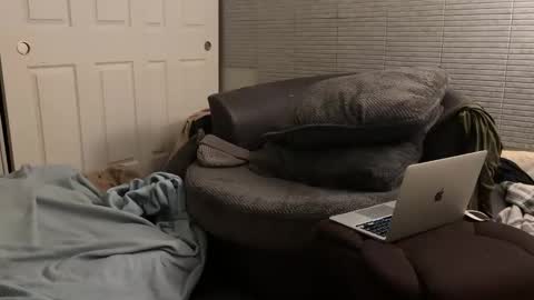 Snapshot of millerjdm chatting on December 12, 2024, 6:36 am SlimnHungOH online show from December 12, 2024, 6:36 am