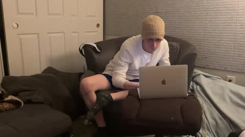 Snapshot of millerjdm chatting on December 26, 2024, 11:35 pm SlimnHungOH online show from December 26, 2024, 11:35 pm