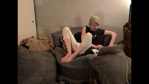 Snapshot of millerjdm chatting on February 19, 2025, 5:27 am SlimnHungOH online show from February 19, 2025, 5:27 am