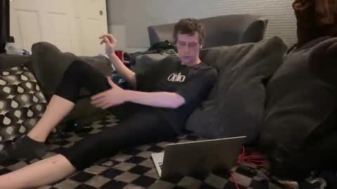 Snapshot of millerjdm chatting on February 23, 2025, 12:48 pm SlimnHungOH online show from February 23, 2025, 12:48 pm