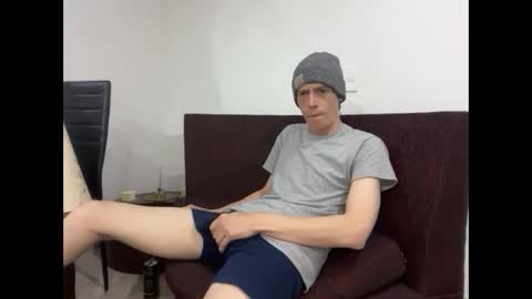 Snapshot of millerjdm chatting on September 20, 2025, 5:58 pm SlimnHungOH online show from September 20, 2025, 5:58 pm