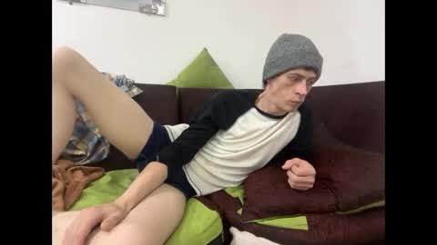 Snapshot of millerjdm chatting on October 20, 2025, 10:10 pm SlimnHungOH online show from October 20, 2025, 10:10 pm