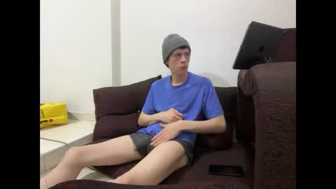 Snapshot of millerjdm chatting on October 28, 2025, 12:47 am SlimnHungOH online show from October 28, 2025, 12:47 am