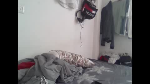 Snapshot of millerthh chatting on May 19, 2026, 6:03 pm millerthh online show from May 19, 2026, 6:03 pm