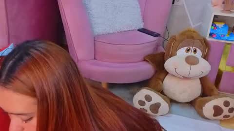 milleyjones_ online show from December 2, 2025, 8:04 pm