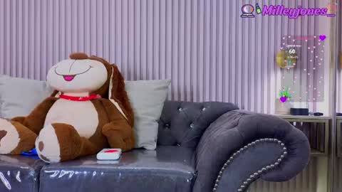 Snapshot of milleyjones_ chatting on June 17, 2026, 11:56 am milleyjones_ online show from June 17, 2026, 11:56 am