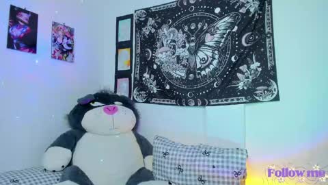 Snapshot of millie_lamar chatting on May 21, 2026, 5:09 pm online show from May 21, 2026, 5:09 pm