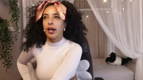 Snapshot of millie_volturi chatting on May 27, 2026, 12:24 pm millie_volturi online show from May 27, 2026, 12:24 pm