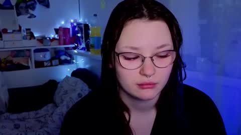 Snapshot of milliedoll chatting on November 8, 2025, 2:45 am Millie online show from November 8, 2025, 2:45 am