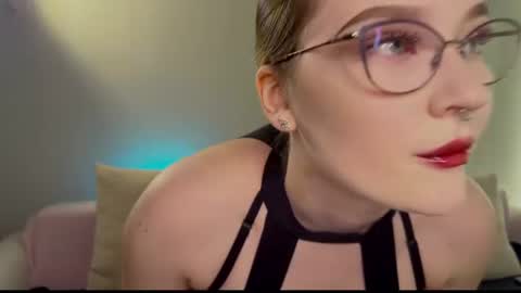 Millie online show from July 9, 2026, 2:59 am