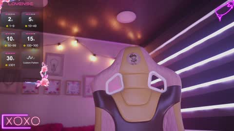 MILLY online show from February 4, 2025, 7:00 pm