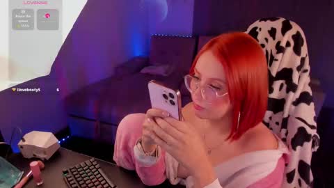 Monkey D Maddie online show from February 3, 2026, 2:53 am