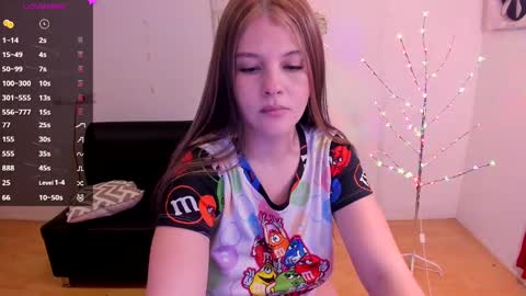 Milly online show from December 18, 2024, 1:02 pm