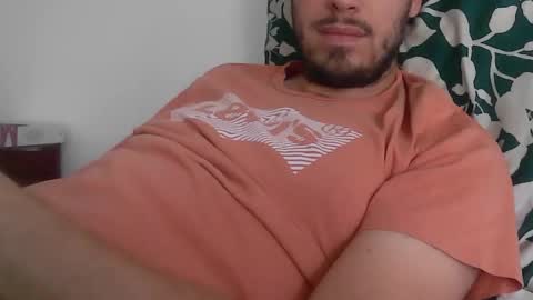 Snapshot of milowww1601 chatting on December 3, 2025, 10:24 am milowww1601 online show from December 3, 2025, 10:24 am