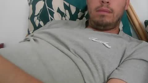 milowww1601 online show from June 13, 2026, 9:18 am