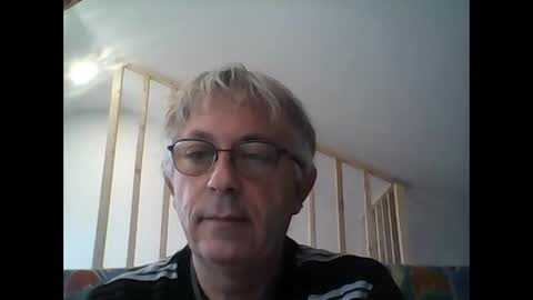 Snapshot of milu72 chatting on November 22, 2025, 10:14 am milu72 online show from November 22, 2025, 10:14 am