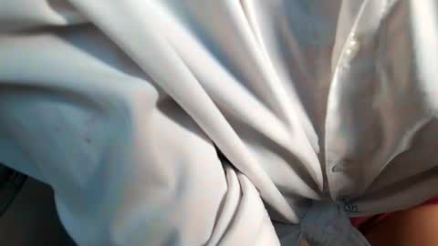 Milu online show from November 17, 2025, 6:41 am