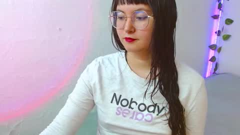 mily_baker online show from February 17, 2025, 6:48 pm
