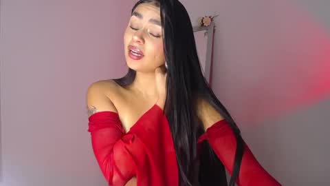 Snapshot of mily_ortiz chatting on September 27, 2025, 4:23 pm Mily Ortiz online show from September 27, 2025, 4:23 pm