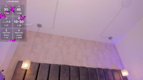 Snapshot of milyy_vermont chatting on December 29, 2024, 5:53 am Milyy online show from December 29, 2024, 5:53 am