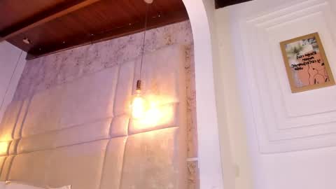 Snapshot of milyy_vermont chatting on March 10, 2025, 11:27 pm Milyy online show from March 10, 2025, 11:27 pm