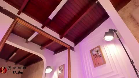 Snapshot of milyy_vermont chatting on October 17, 2025, 8:00 pm Milyy online show from October 17, 2025, 8:00 pm