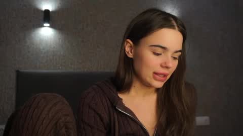 Linda online show from March 8, 2026, 2:54 pm