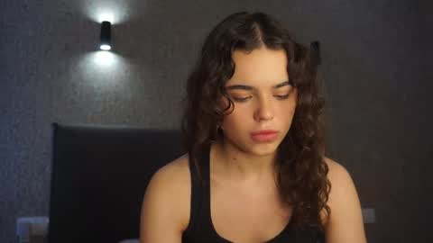 Linda online show from March 17, 2026, 1:47 pm