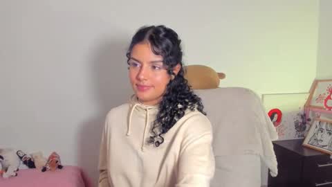 Snapshot of mimi_sa chatting on April 26, 2026, 3:15 am Mimii online show from April 26, 2026, 3:15 am