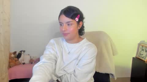 Snapshot of mimi_sa chatting on May 18, 2026, 2:40 am Mimii online show from May 18, 2026, 2:40 am
