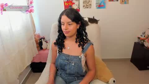 Snapshot of mimi_sa chatting on August 1, 2026, 10:52 pm Mimii online show from August 1, 2026, 10:52 pm