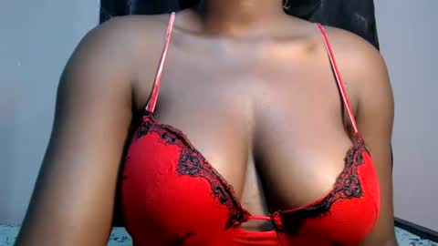 mimiebony online show from July 7, 2026, 6:58 am