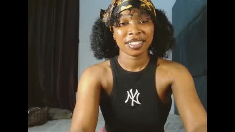 Snapshot of mimiluv6 chatting on November 17, 2025, 8:14 pm mimi online show from November 17, 2025, 8:14 pm