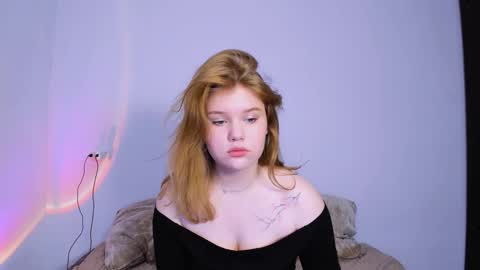 Snapshot of mina27372 chatting on November 29, 2025, 1:41 am hi Im Mina online show from November 29, 2025, 1:41 am