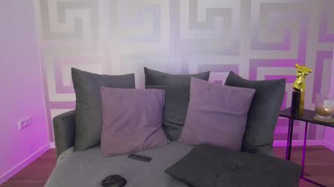 Snapshot of mina_babe1 chatting on February 11, 2025, 9:09 am Mina online show from February 11, 2025, 9:09 am