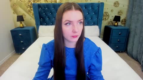 Snapshot of minchelskatrina chatting on May 16, 2026, 7:38 am minchelskatrina online show from May 16, 2026, 7:38 am
